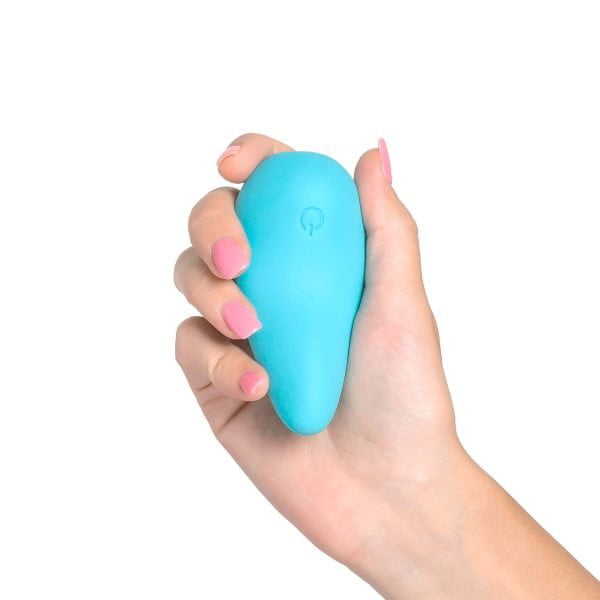 6711 Product in Hand2 1800x1800px 1