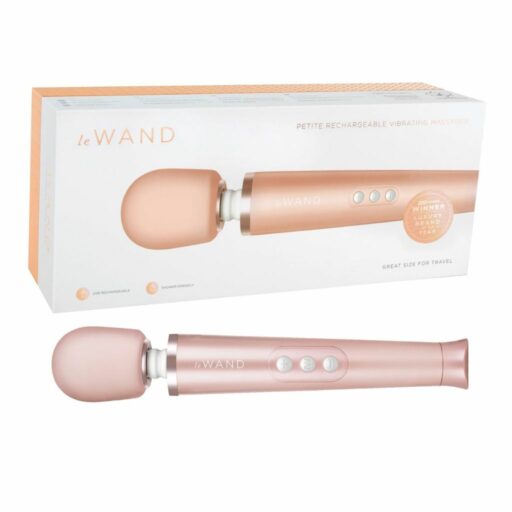 Le Wand Petite Rechargeable Massager